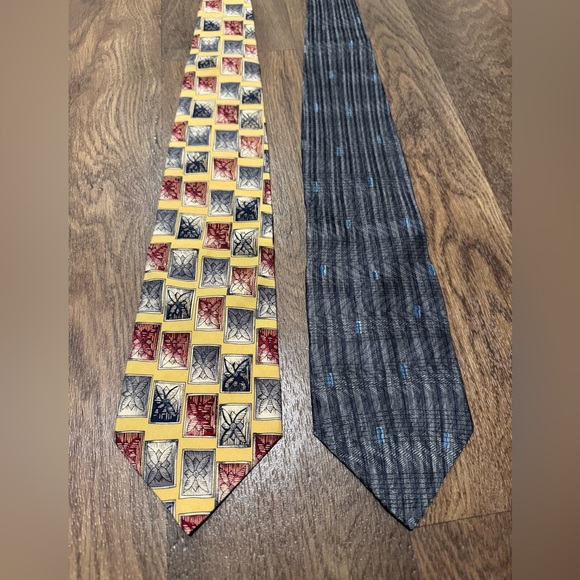 Geoffrey Beene 100% Silk Men’s Ties Yellow Gray Abstract Pattern-Lot of 2 - Picture 2 of 7